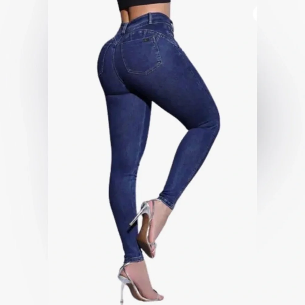 BLACK PITBULL Brazilian High Waisted Skinny Sculpturing & Butt Lift Jeans - Picture 5 of 16